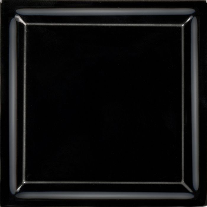 Čierna lesklá (49400)